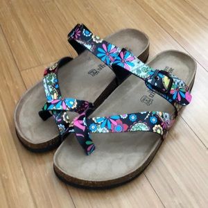 BNIB Maibulun Flatbed Sandals - Sz 10